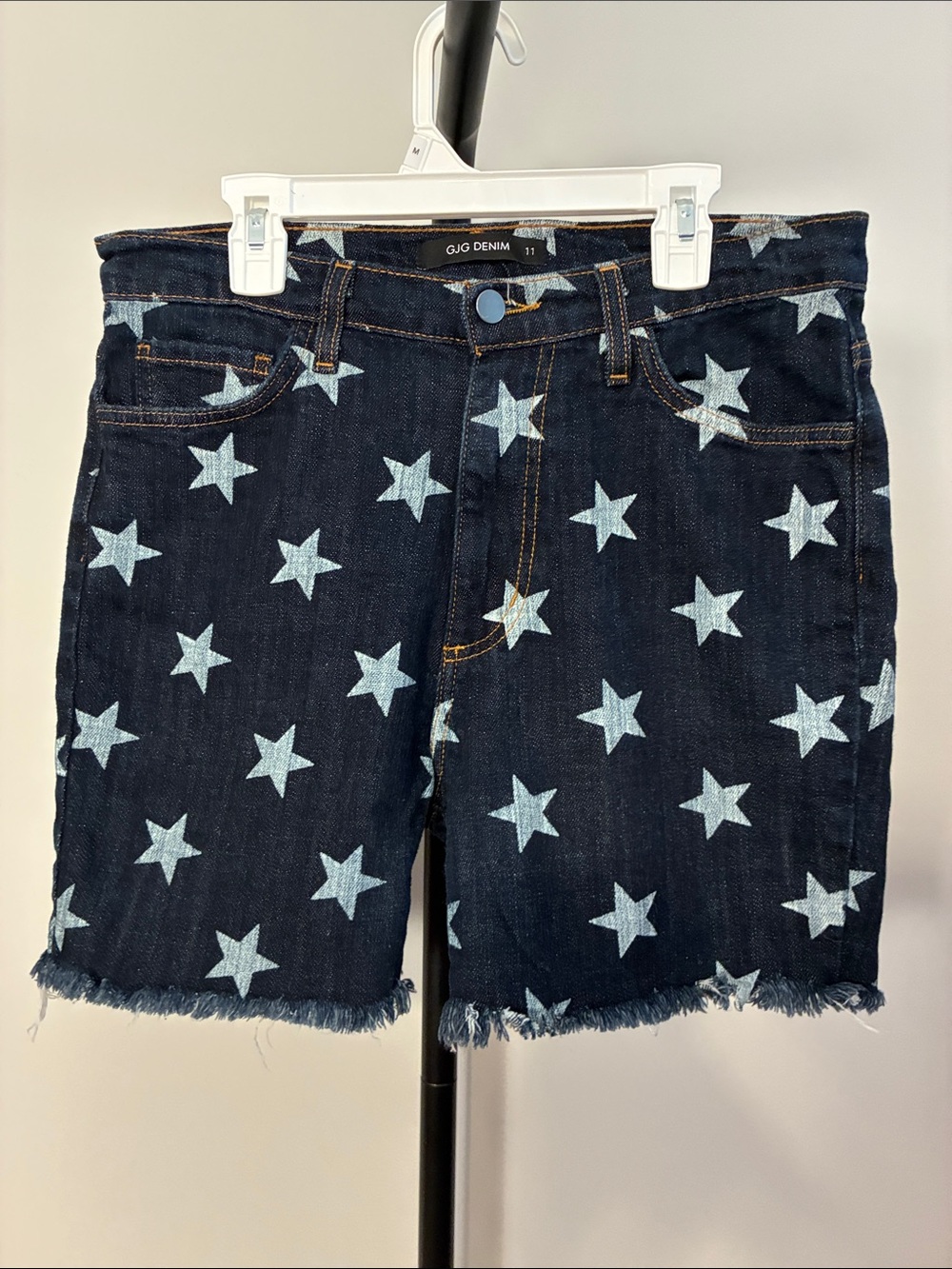 GJG Denim Star Print Dark Blue Cutoff Jean Shorts Raw Hem Size 11 medium/large